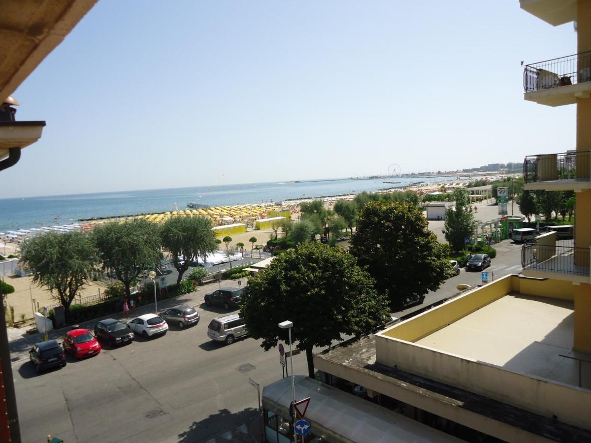 Hotel L&V Rimini Værelse billede